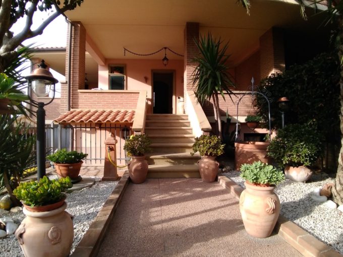Villetta terratetto zona residenziale Cecina